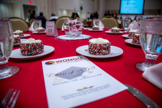 photo of banquet table